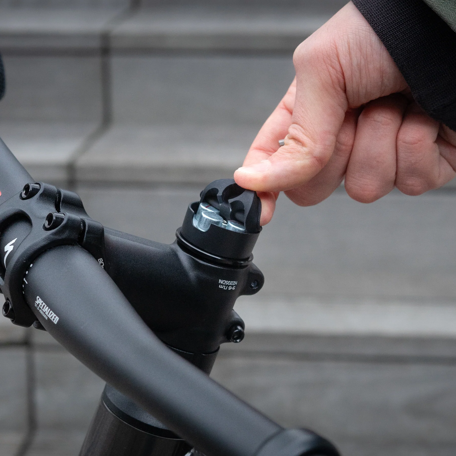 Couvercle en silicone pour support vélo et moto - Image 2
