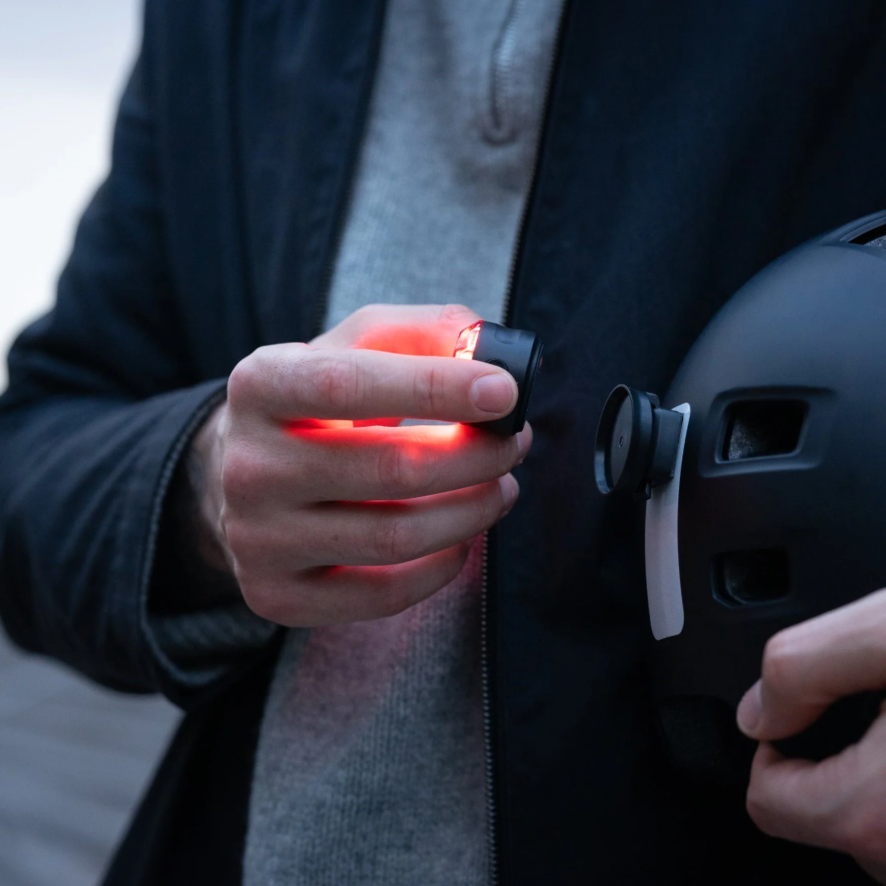 Support magnétique à clip VIOO pour casque (lumières non incluses) - Image 8